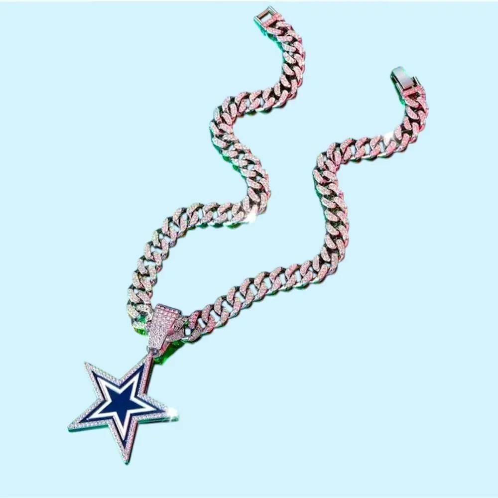 NFL Dallas Cowboys Necklace & Chain Pendant Iced Bling Fan - Picture 4 of 4